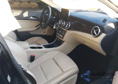 2018 Mercedes-Benz Cla 250 z USA, uszkodzony, nr VIN WDDSJ4EB9JN534132